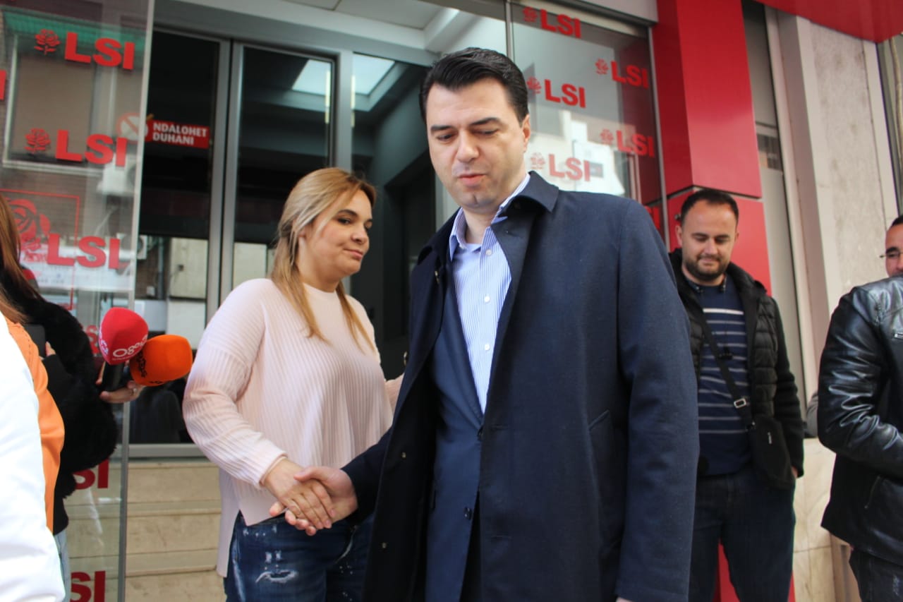 A po dështon opozita prej kapriçove të Monikës dhe frikërave të Lulit?