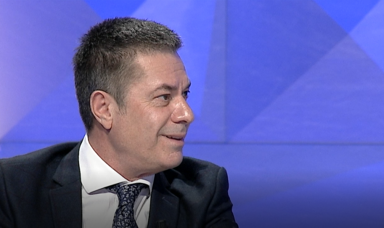 Sali Berisha, pengu fatkeq i Lulzim Bashës