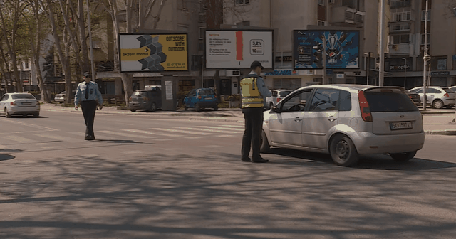 Nga sot ora policore zhvendoset në mesnatë, lejohen edhe aktivitetet me 30% publik