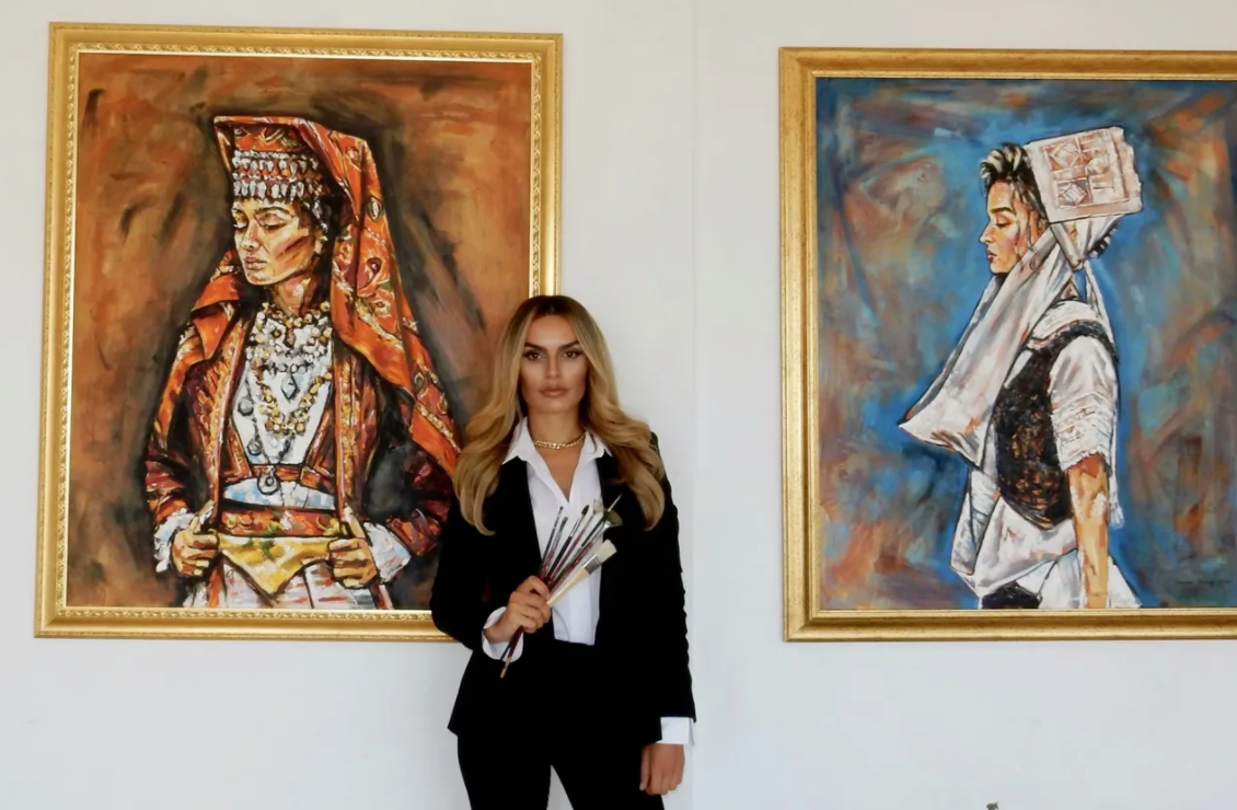 Saranda Xhemajli, artistja e portreteve të imazhit të gruas madhështore