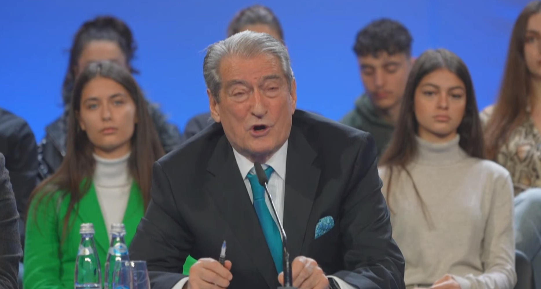VIDEO/Sali Berisha paralajmëron protesta të fuqishme: Do kemi vetëm një qëllim