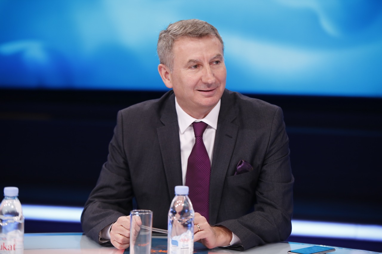 Fatbardh Kadilli tregon se çfarë po ndodh brenda PD: Kjo ishte një gjë e shëmtuar nga e cila më vinte turp kur e pashë…