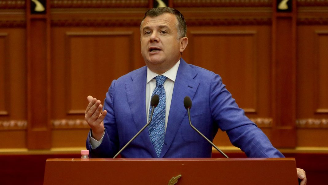 Zgjedhjet e 6 marsit/ Taulant Balla nxjerr planin ‘e fshehtë’ të Sali Berishës