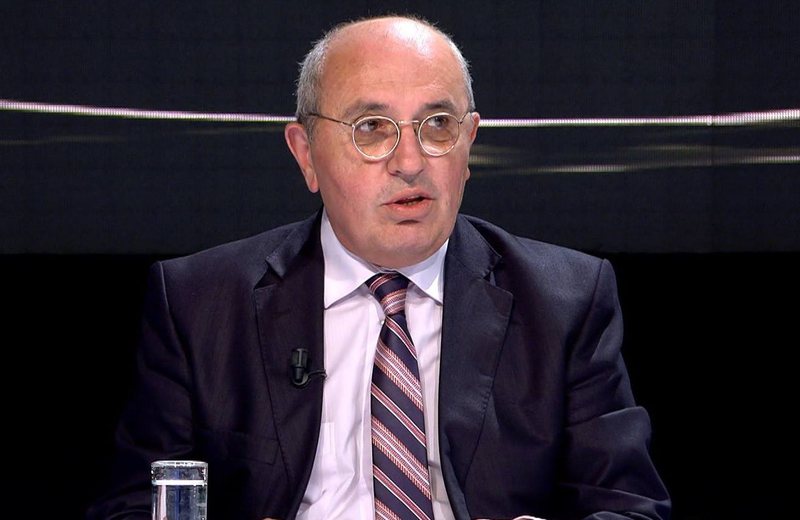 Besnik Mustafaj thirrje Berishës: Mos bjer në kurth