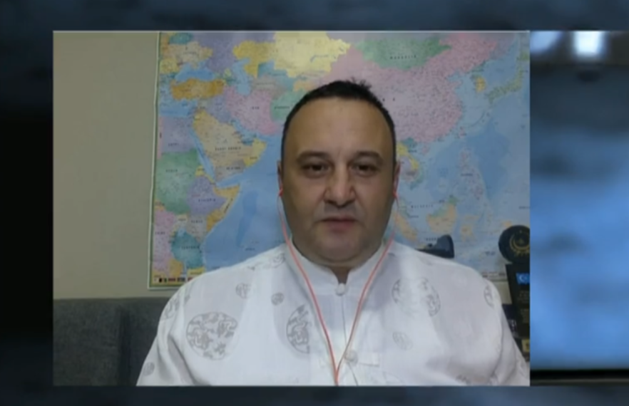 Olsi Jazexhi: Ndërhyrja e Rusisë në Ukrainë është gjë e mirë, Putin kërkon të instalojë demokracinë!