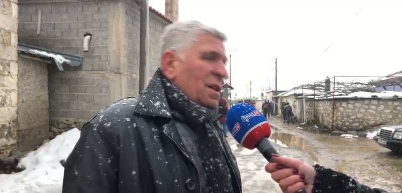 Krimi i dyfishtë në Devoll/ Flet kryeplaku i fshatit dhe zbulon çfarë u gjet në oborr: Më lajmëruan komshinjtë, autori kërkonte…