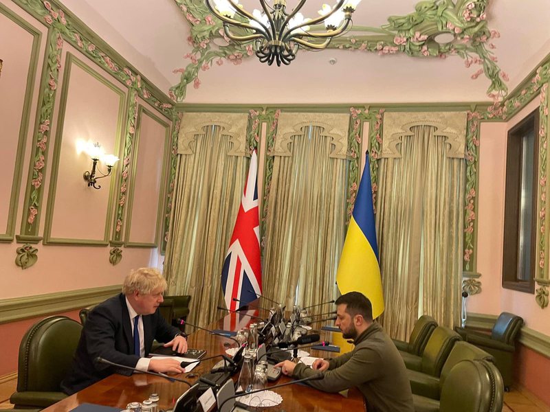 Surprizë! Askush nuk e priste, Boris Johnson shkon papritur në Kiev, zhvillon takim kokë më kokë me…