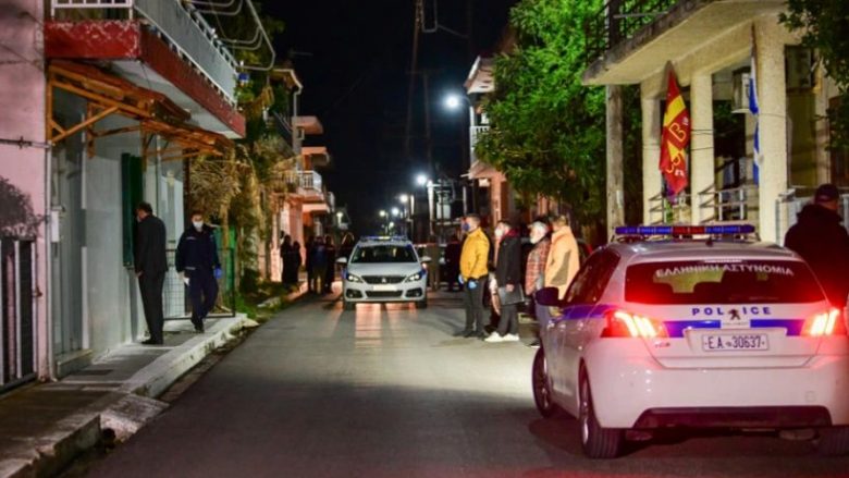 Lidhja me shqiptarët/Ekzekutohet me breshëri kallashnikovi bosi i jetës së natës në Greqi, plagoset edhe vajza e…