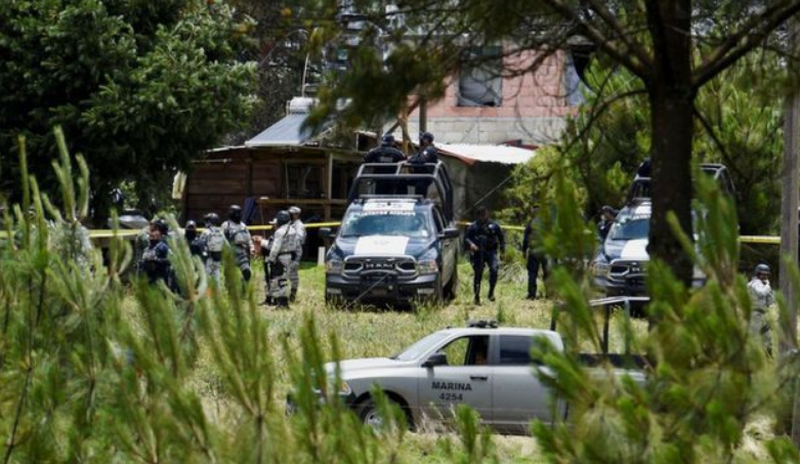 Momente tmerri/ Banda kriminale sulmon policinë, 10 të vdekur